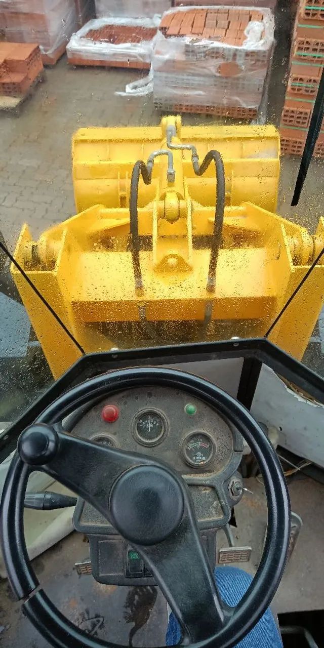 Pá Carregadeira Toda Revisada. - Foto 3