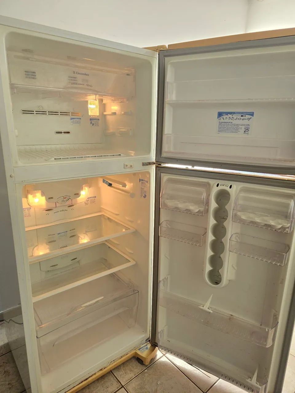 Geladeira Electrolux Frost Free nunca mexida Entrego  - Foto 3