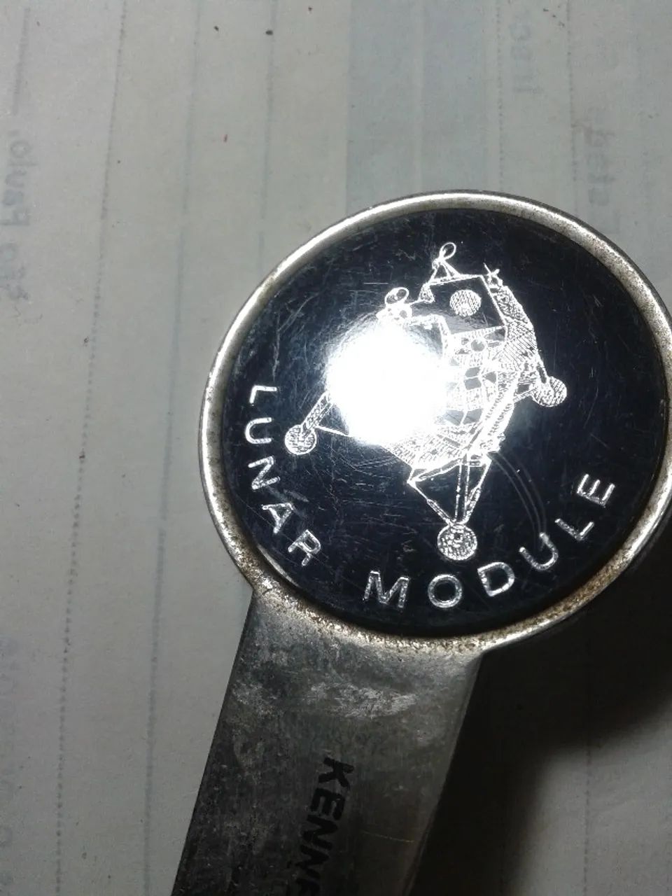 abridor de cartas modulo lunar kennedy space center