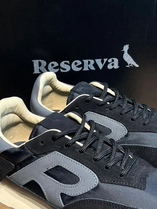 Tênis Casual Preto e Branco - Foto 4