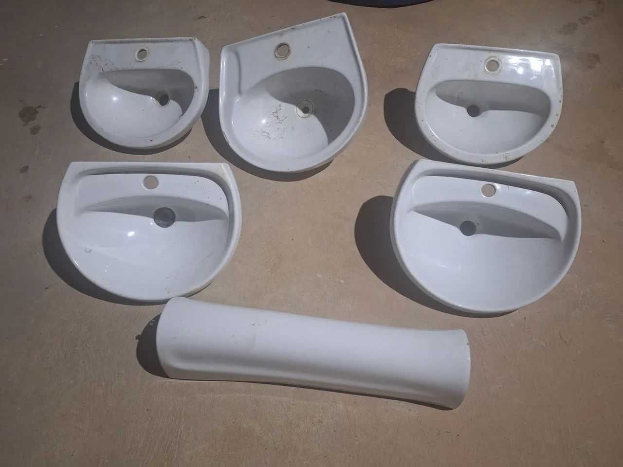 Pia de banheiro 64187438099843120