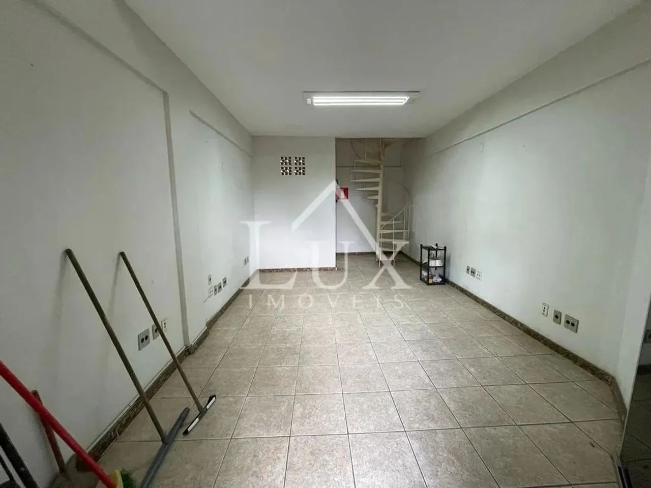 Loja, com mezanino. Bairro Bandeirntes - Foto 5
