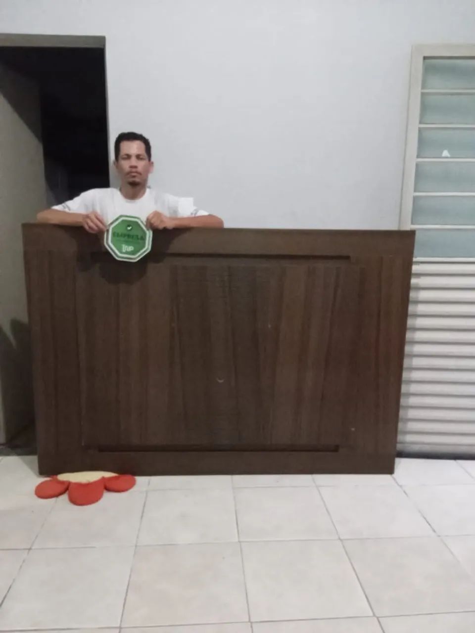 painel de tv64750750018819120