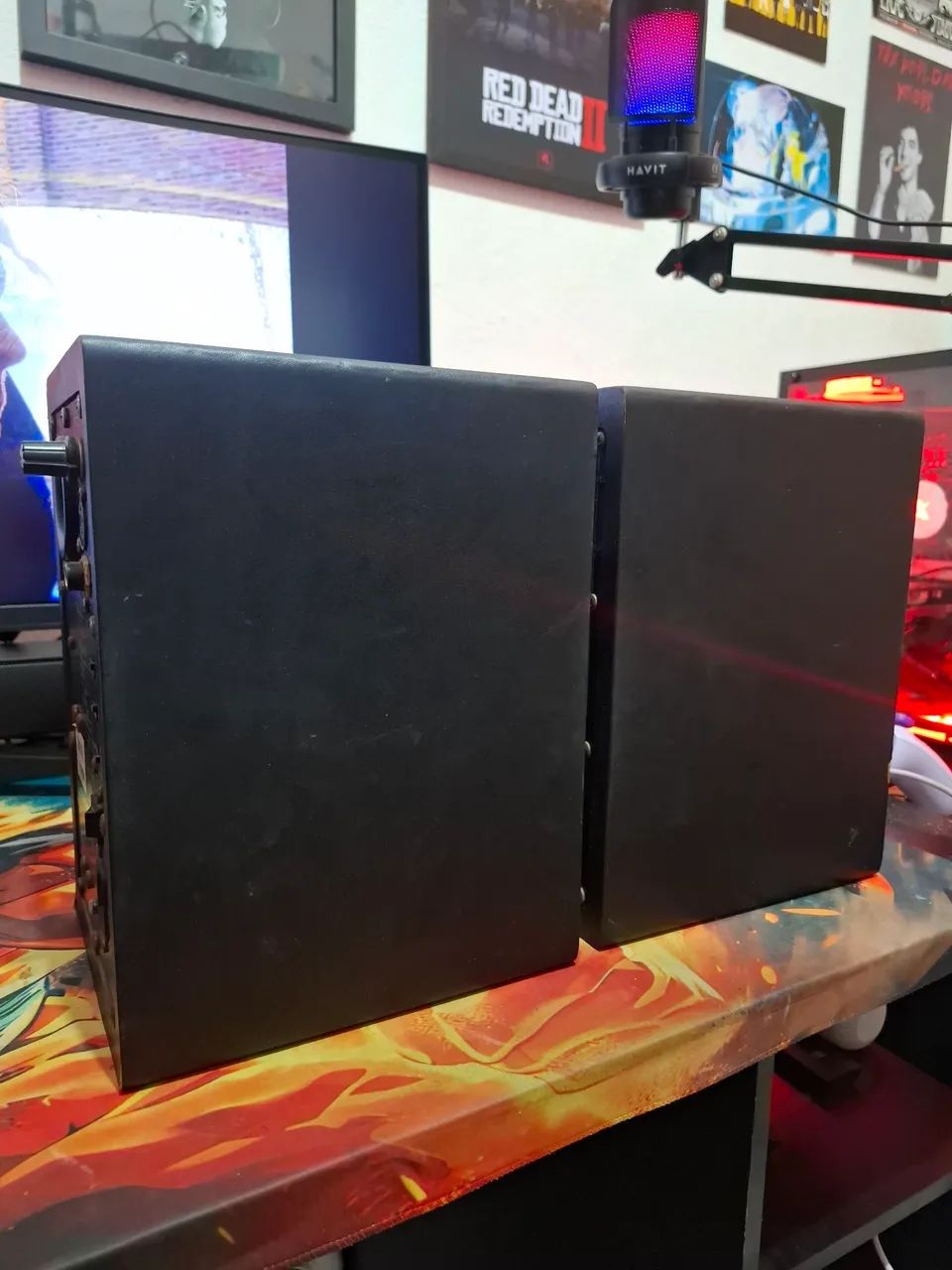 HS5 PAIR OF REFERENCE MONITORS+POWER CABLES AND XLR TO P2 CABLES64595542609411124