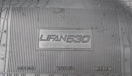 Tapete Dianteiro Direito Lifan 530 2014 2015 2016 Preto - Foto 2