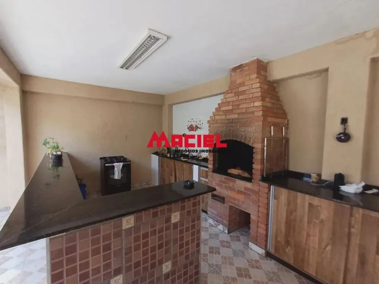 Casa 202m2  - Terreno 300m2 - bairro Jardim América