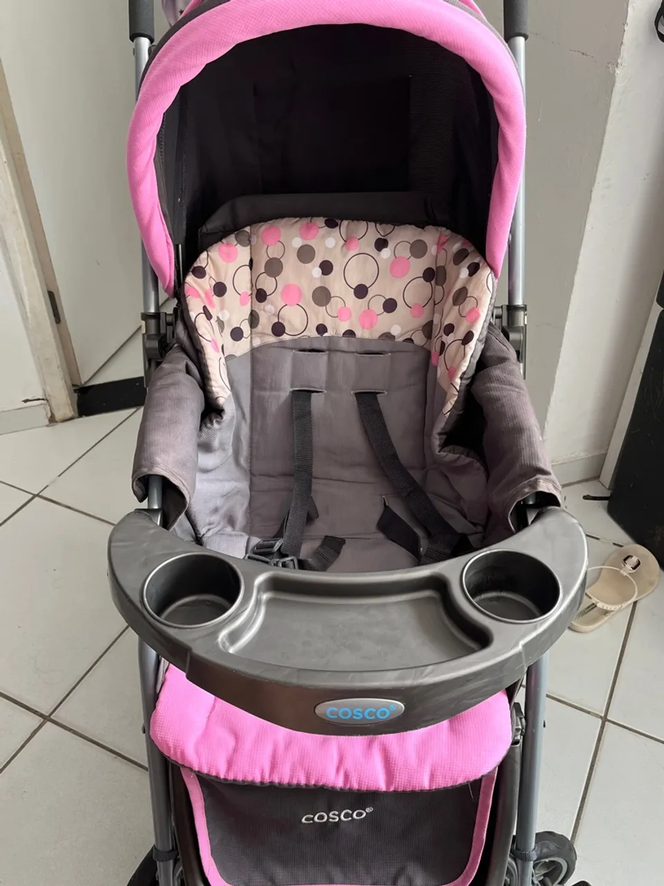 Carrinho de bebê Cosco