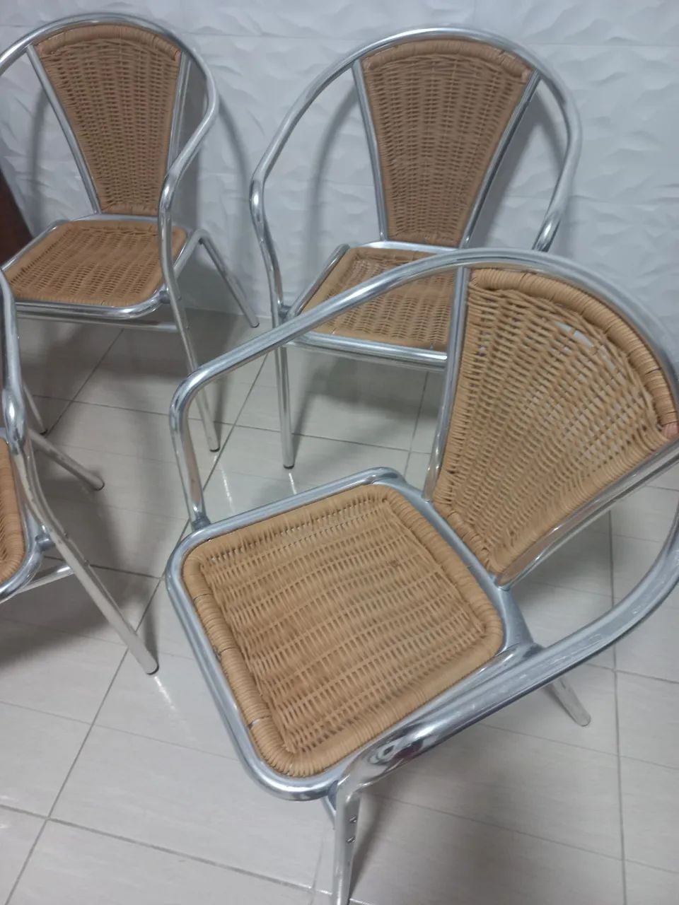 Quatro Cadeiras de Alumínio com Assento em Palhinha - Foto 4