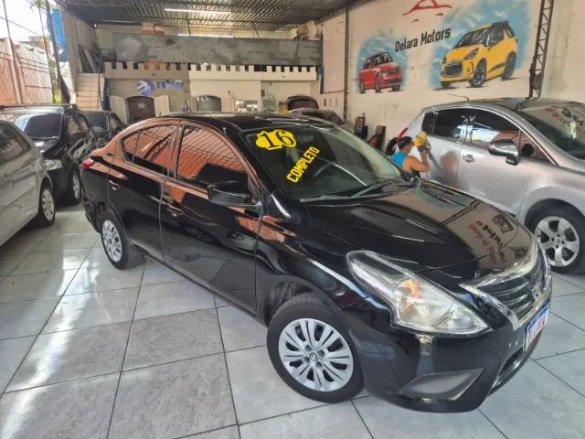 Versa 1.0 Flex 3 Cilindros 2016 Completo - IPVA 2025 Grátis - Financiamento - Cartão Crédi