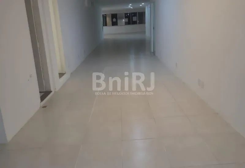 AMPLO SALAO /SOBRELOJA, NO CENTRO HISTORICO DE PETROPOLIS RJ. - Foto 3