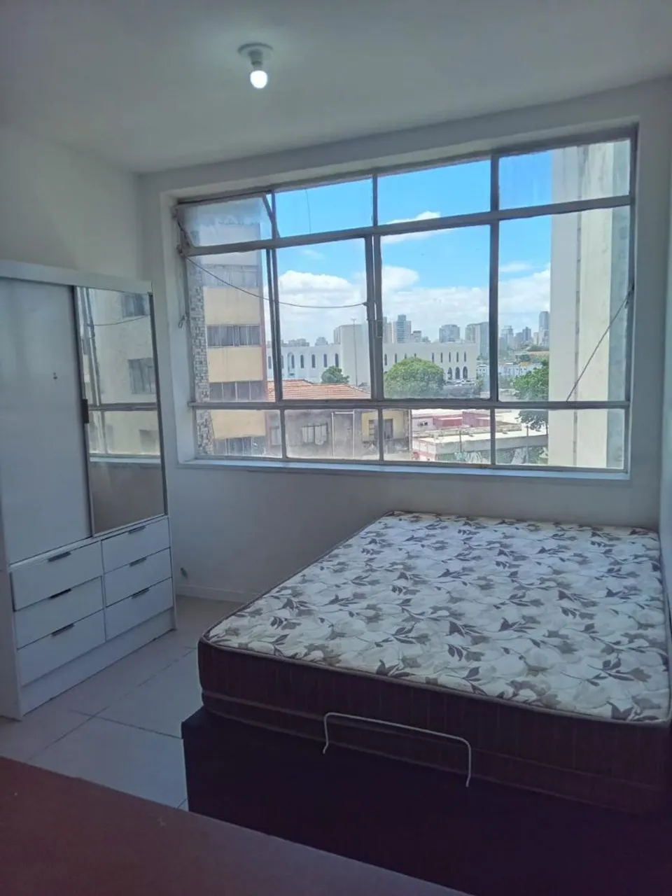 Studio na lIberdade Prático