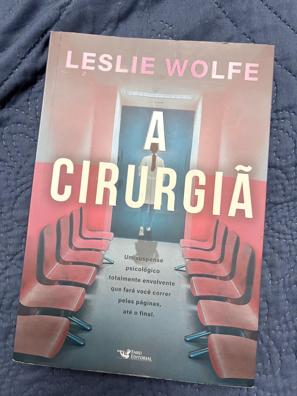 Livro: A Cirurgiã 