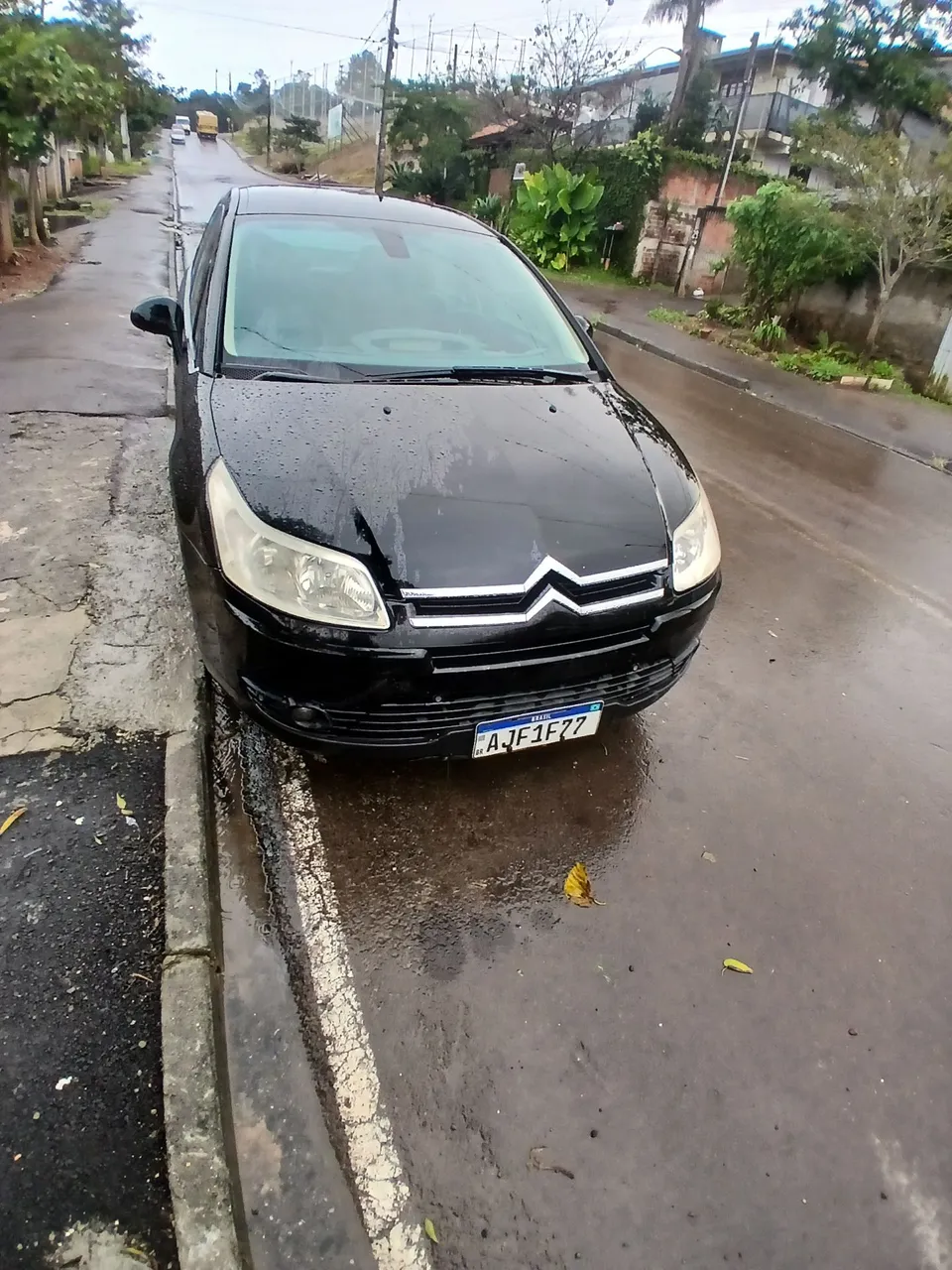 Excelente carro