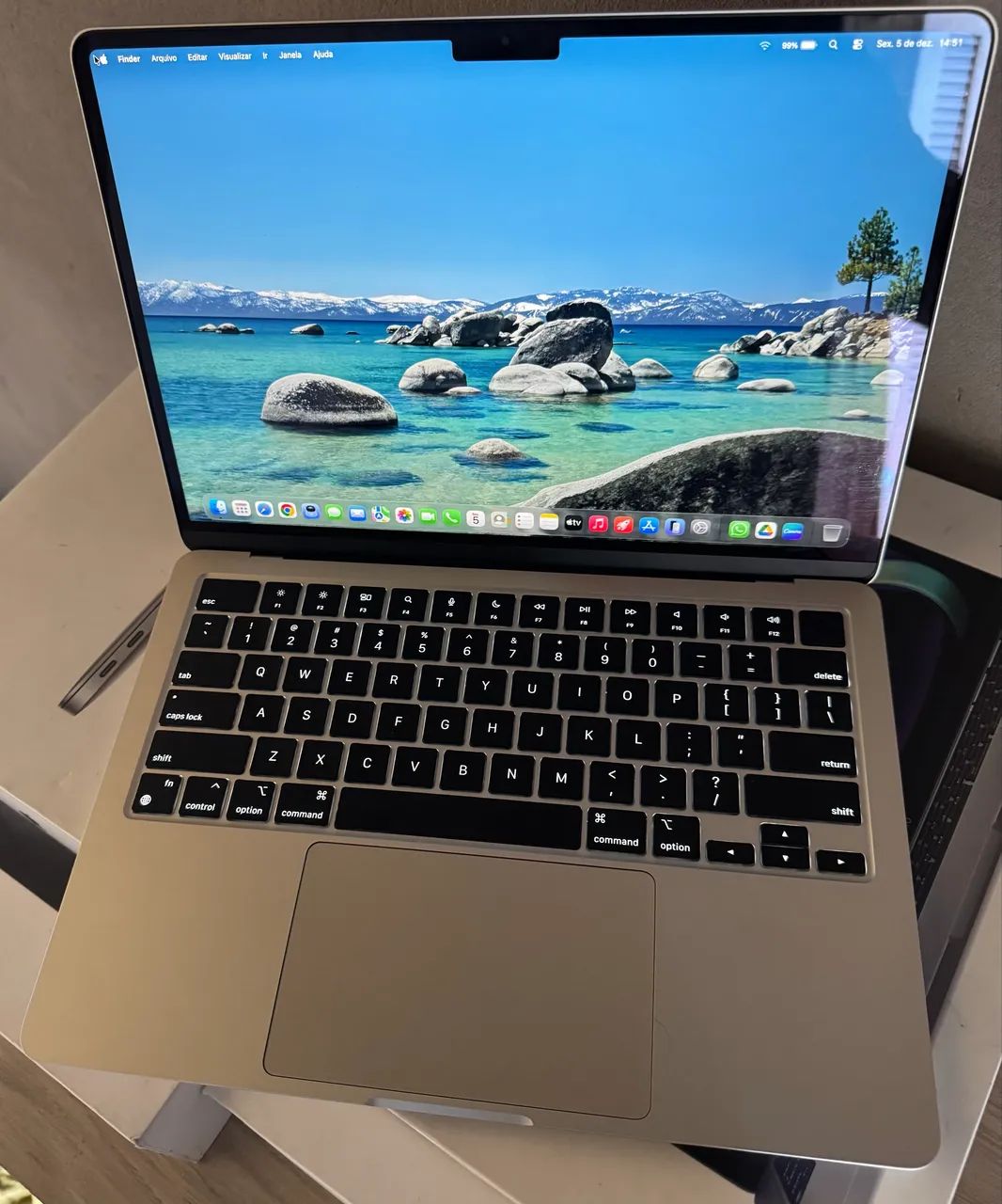 MacBook Air 2024 m3 16gbs de ram, Ssd 512 bateria nova
