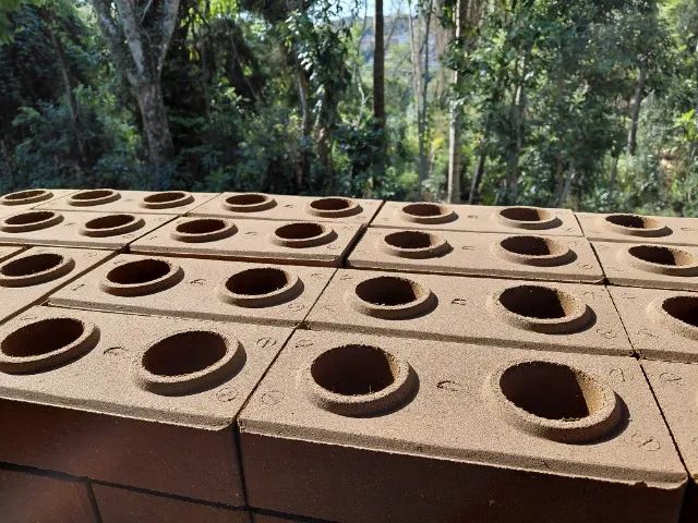 Tijolo ecológico 64175993353473122