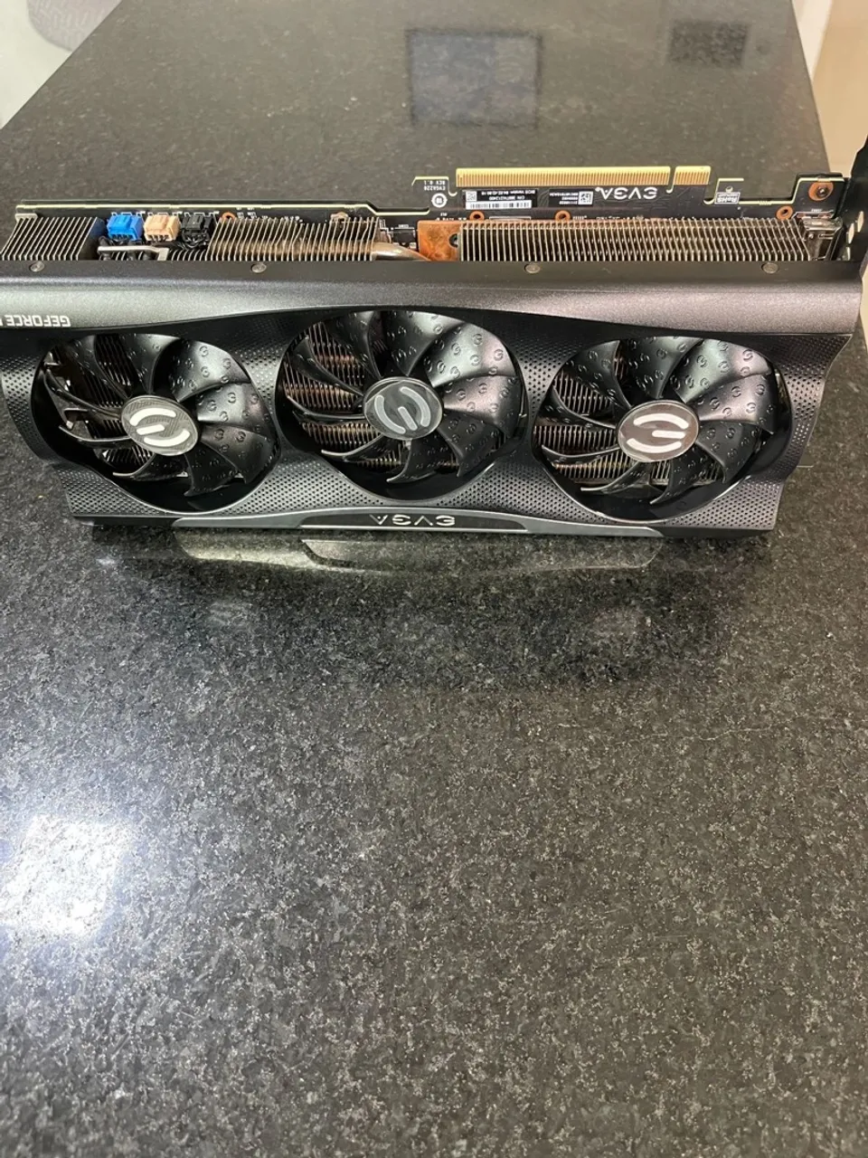Placa de Vídeo EVGA GeForce RTX - Desempenho Imbatível!