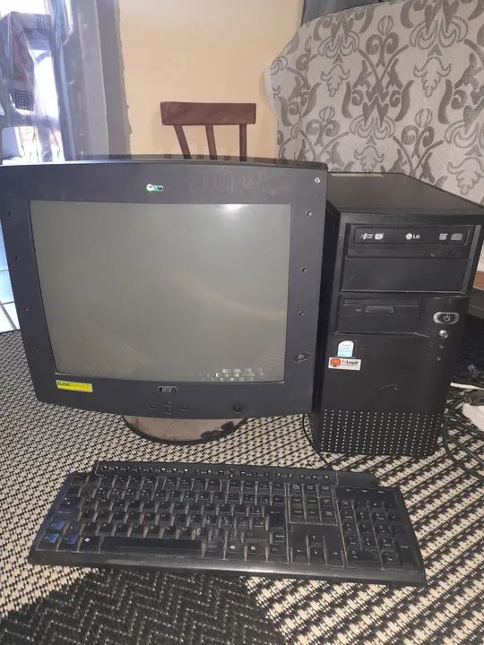 Computador Completo LG com Monitor