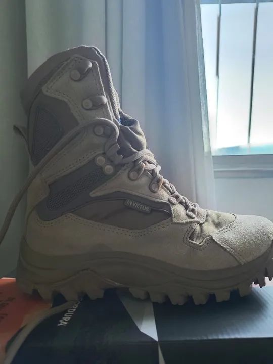 BOTA TATICA INVICTUS TAM 37 - Foto 6