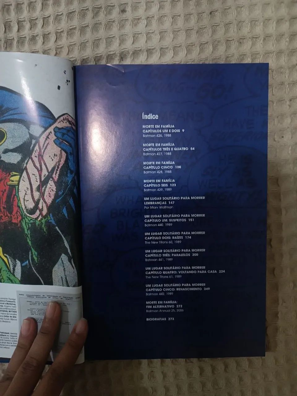 HQ Batman Morte em Família Capa dura - Foto 3