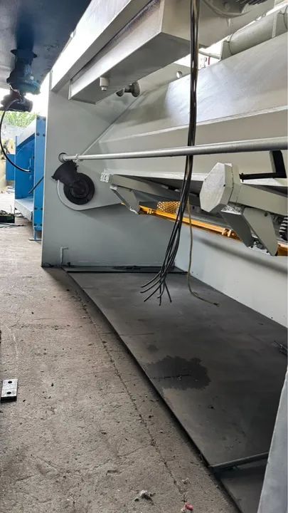 GUILHOTINA HIDRÁULICA  ATLAS MÁQUINAS - Foto 6