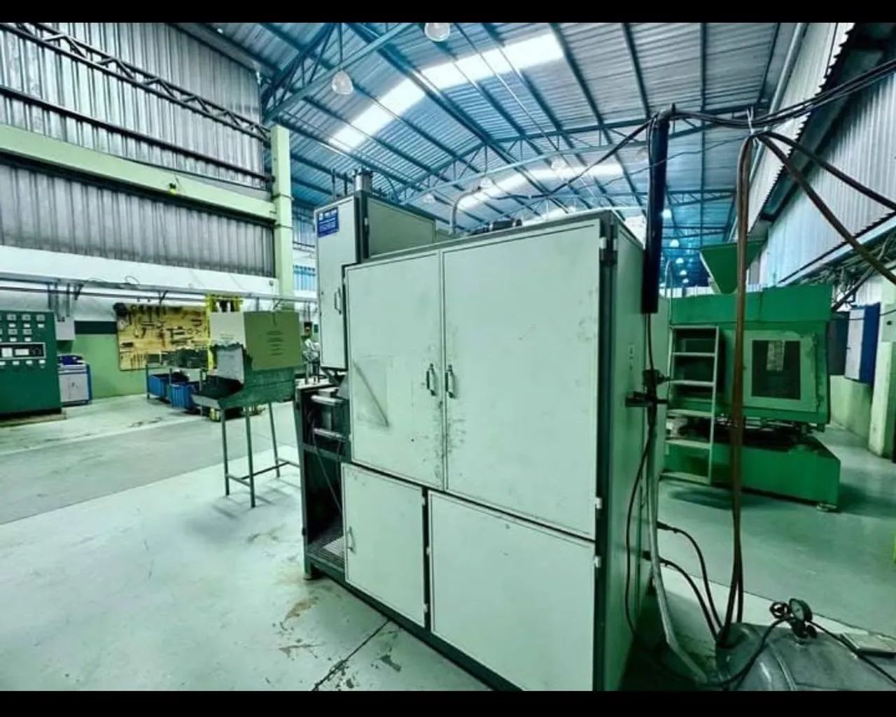 Máquina de sopro de Garrafas PET semi automática. - Foto 3