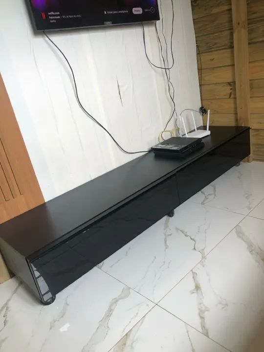 Rack para TV preto em MDF - Foto 4
