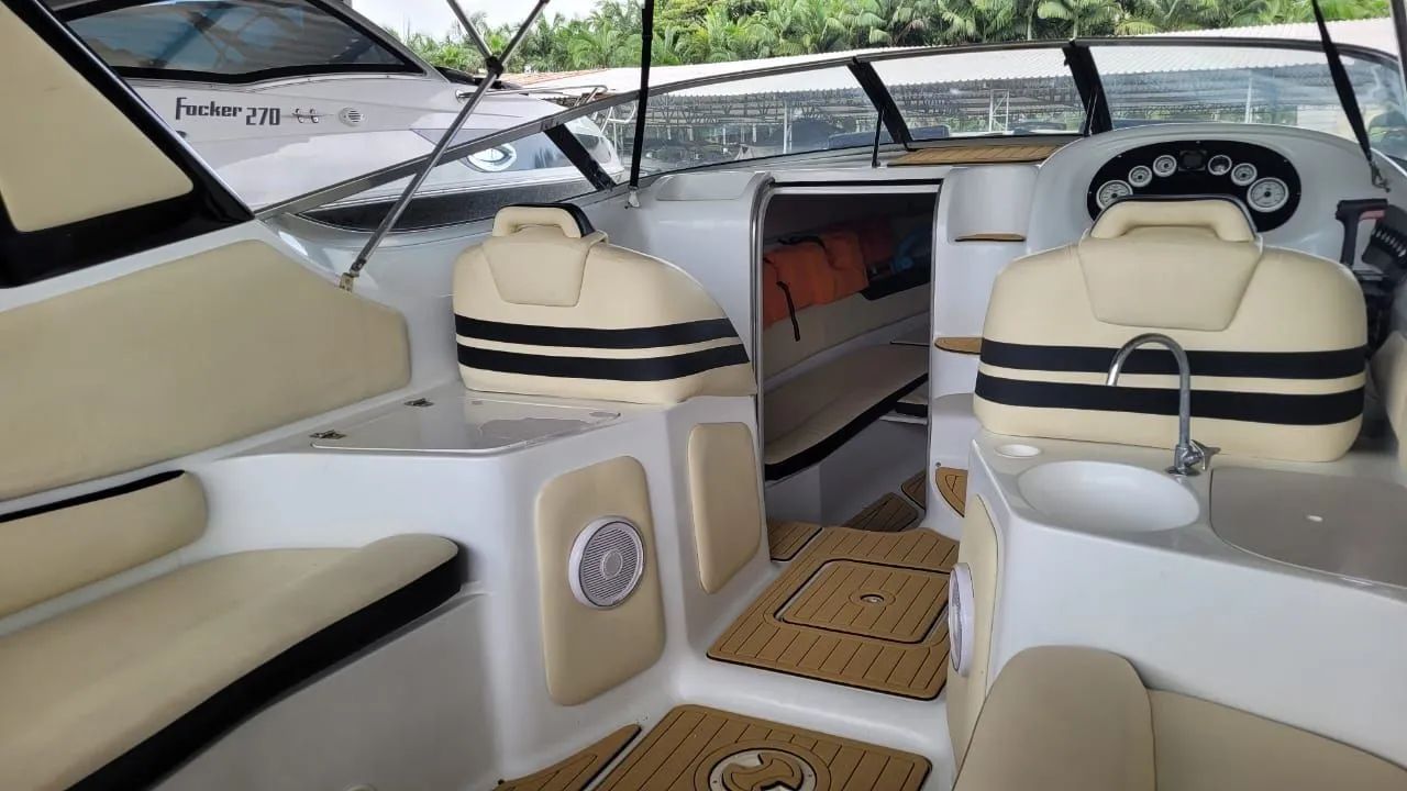 ? Lancha Runner Eclipse 260 Cabinada - Completa e Pronta para Navegar! ? - Foto 3