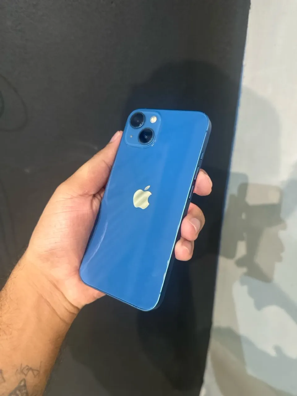 iPhone 13