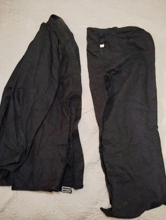 Kimono completo liso cor preta e vem com a faixa  - Foto 4