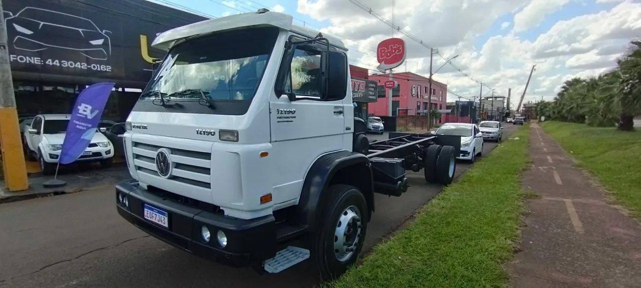  VW Worker 17 190 2014  - Foto 5