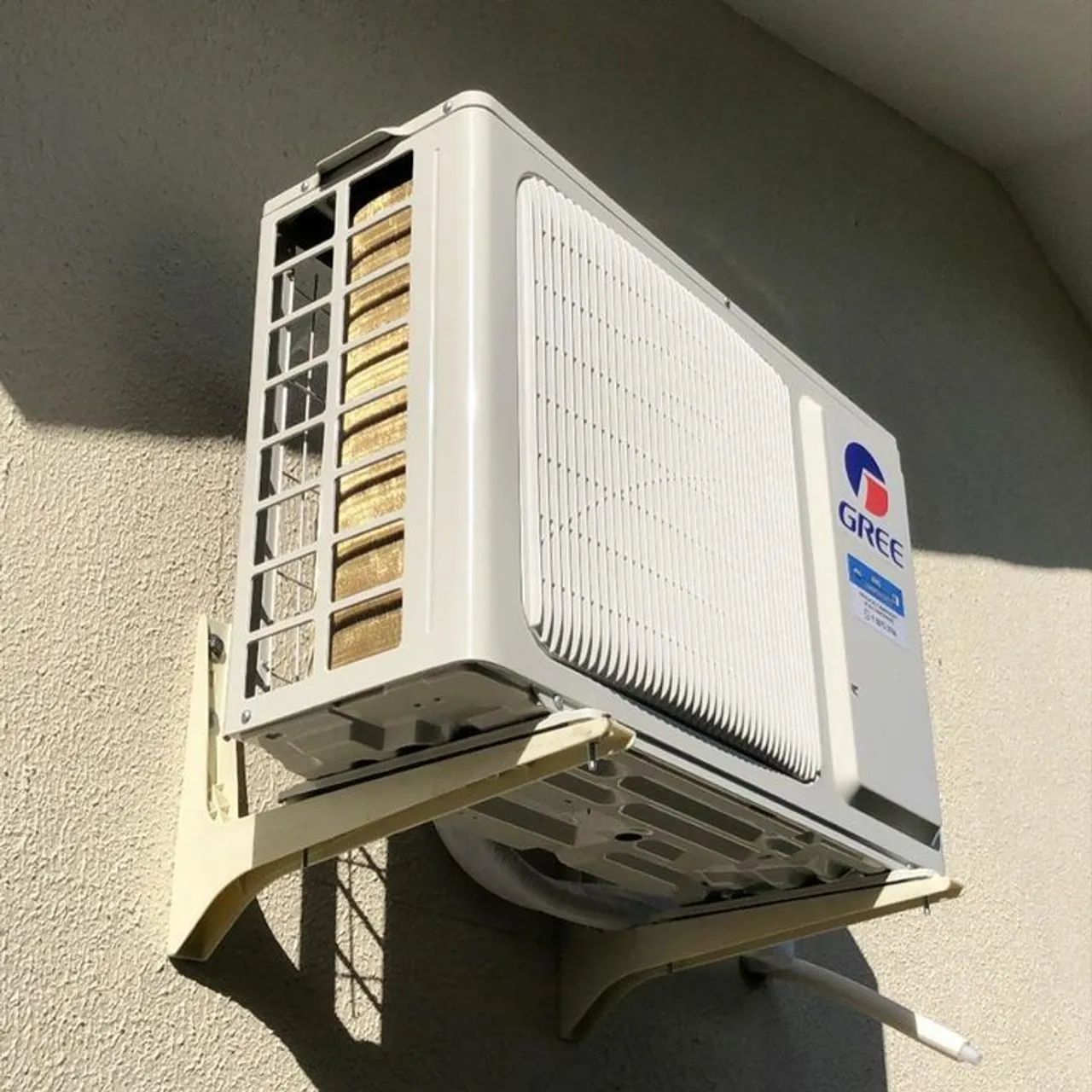 Precisa instalar  seu ar condicionado aqui e lugar. - Foto 2