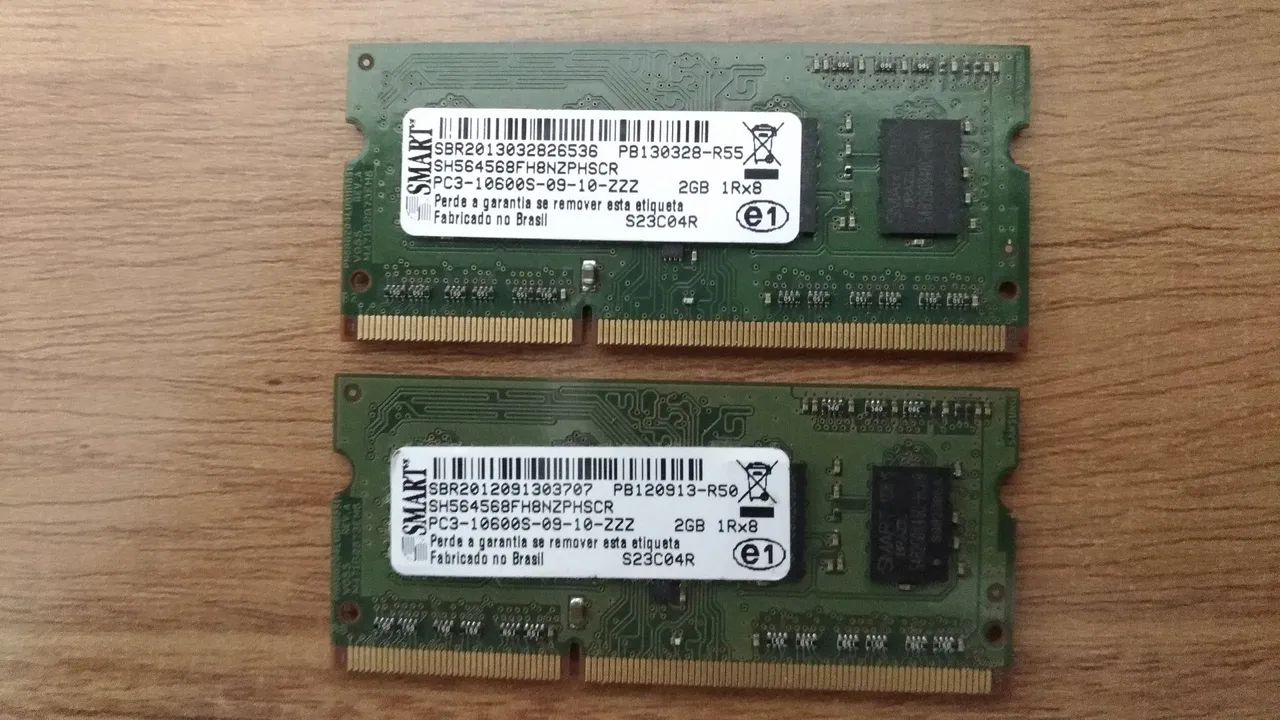 Memória RAM Smart 2GB DDR3 para Notebook. Cada