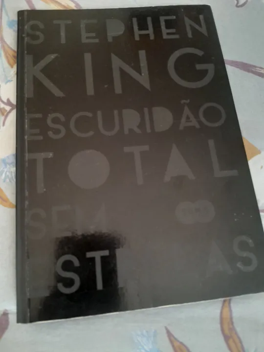 Livro - Escuridão total sem estrelas