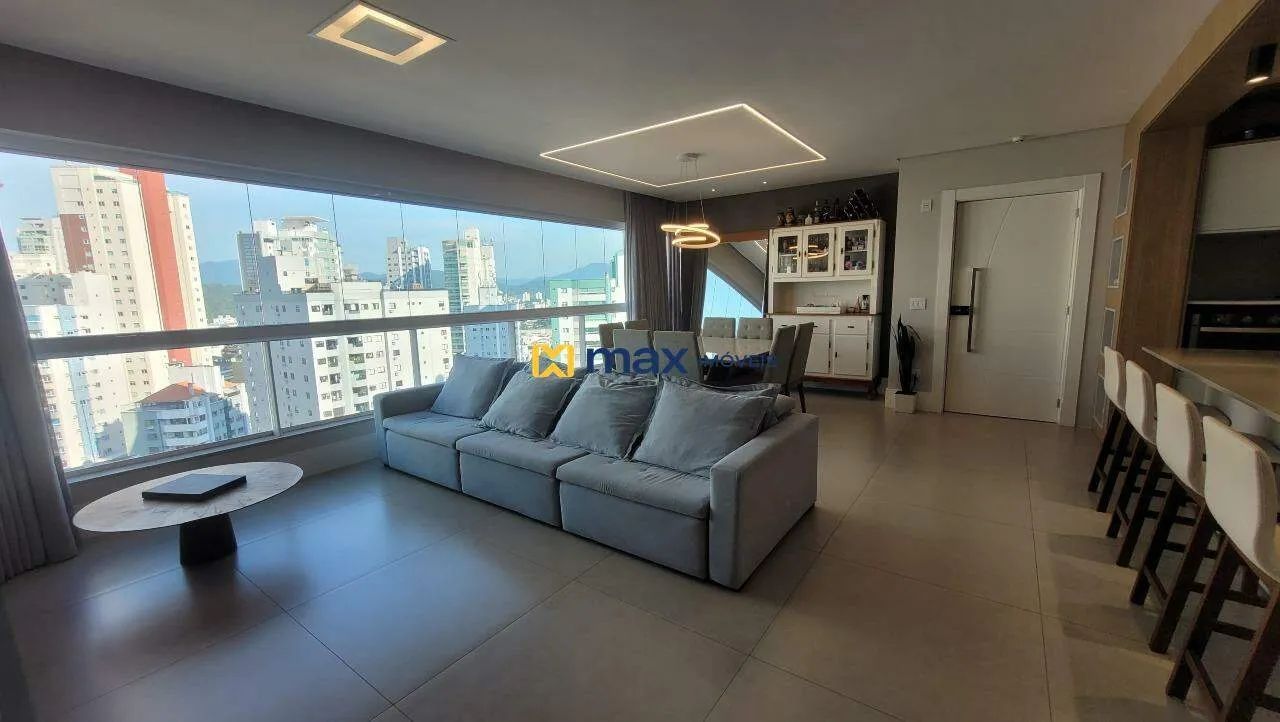 Apartamento Alto Padrão com Vista Mar  3 Suítes e 3 Vagas  Centro de Balneário Camboriú - Foto 2