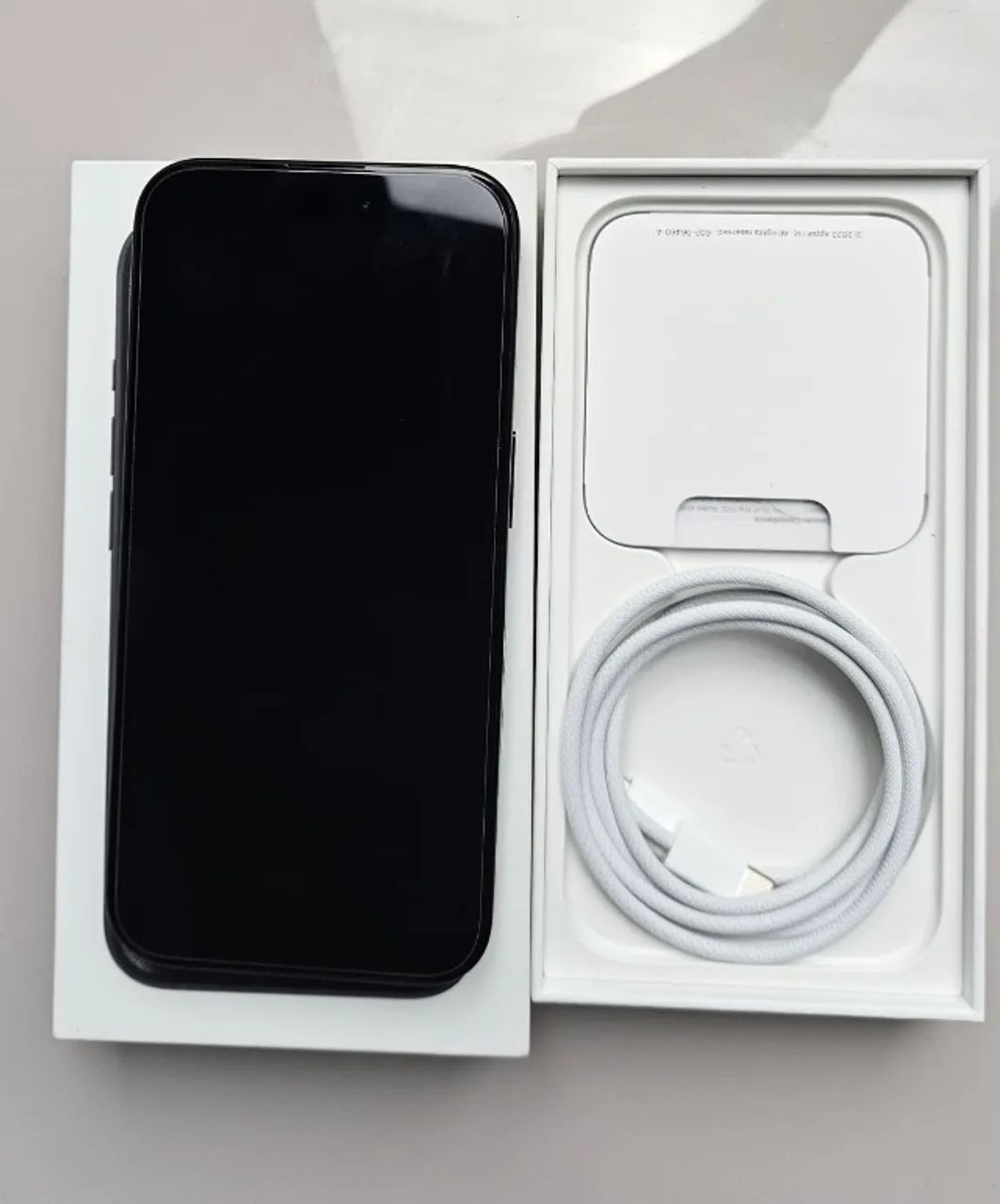 Iphone 15 Pro 512GB - Foto 2