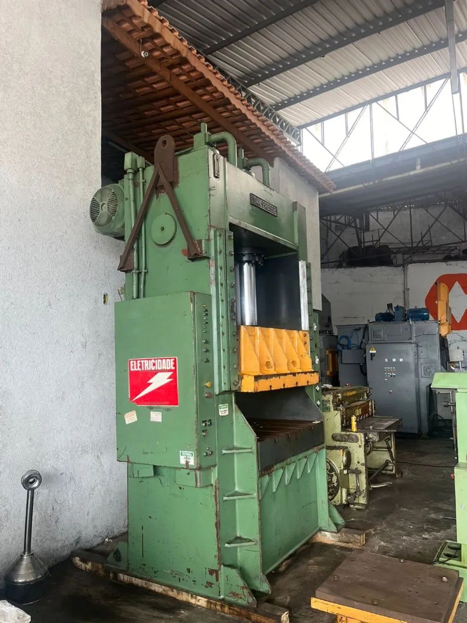 Prensa Hidráulica 200 Toneladas - Foto 4