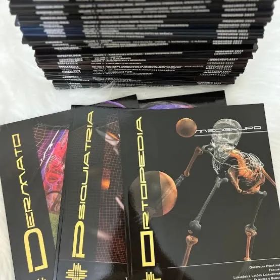 Medcurso 2023 completo semi novo 