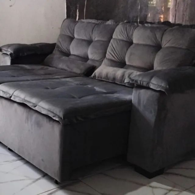Sofá Retrátil Cinza com Puff - Foto 2