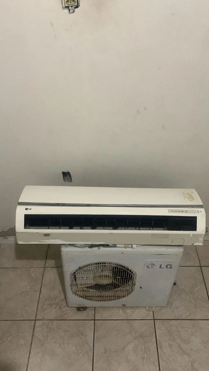 AR-CONDICIONADO LG 9000BTUS 