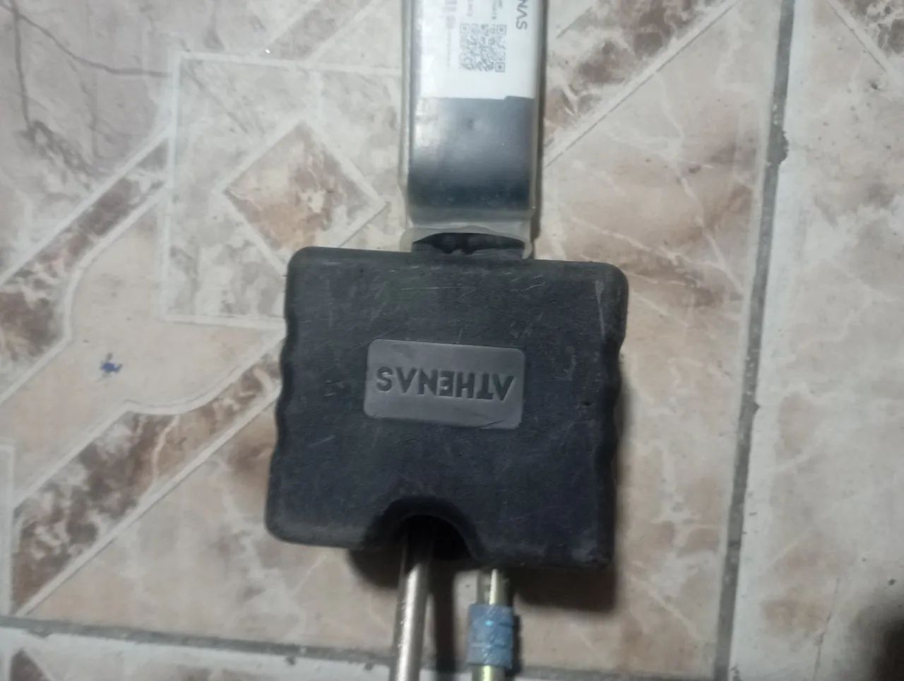 Trava Quedas - Foto 2