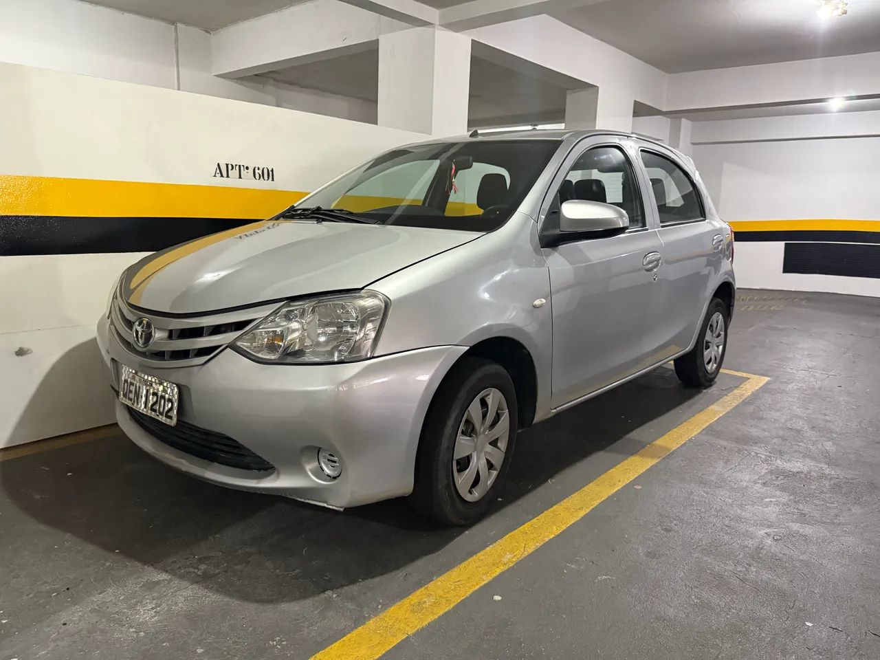 Toyota Etios ETIOS X 1.3 Flex 16V 5p Mec. 2016