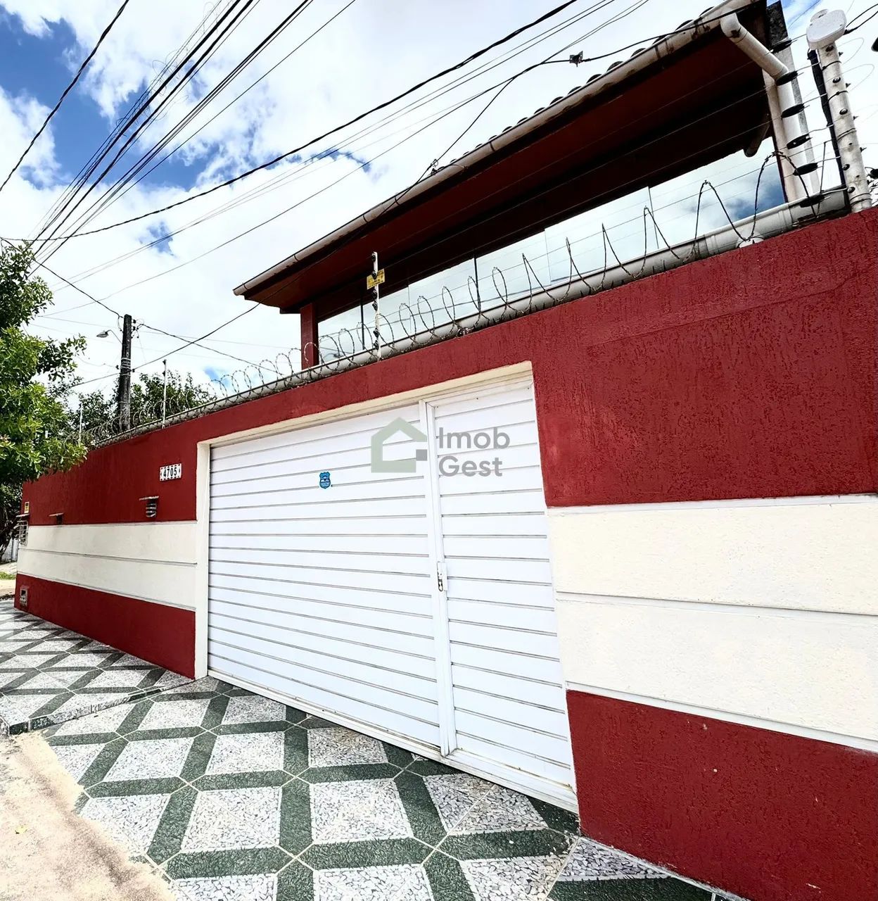 Casa duplex à venda em Neópolis
