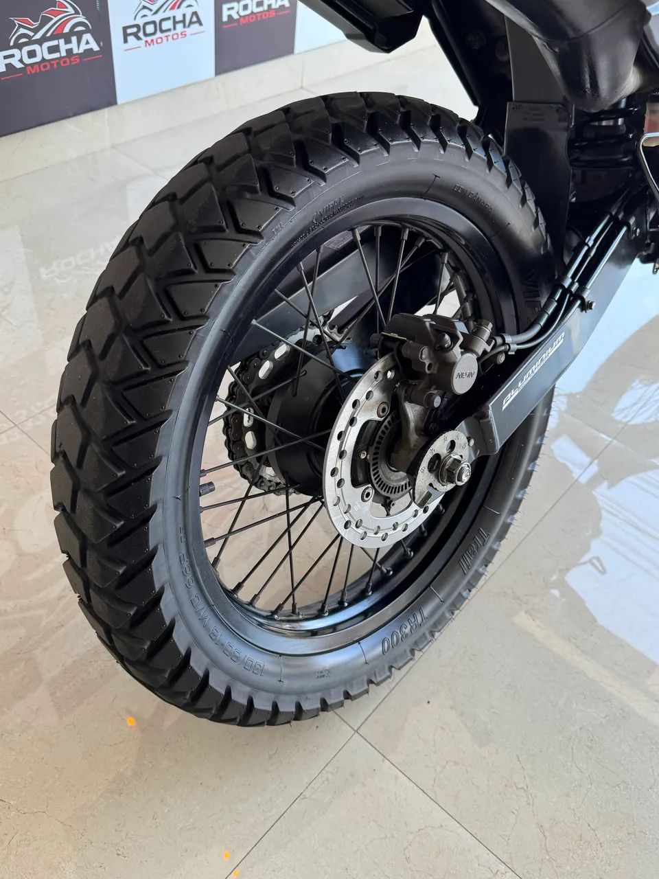 Sahara 300 adventure 2024 - Foto 2