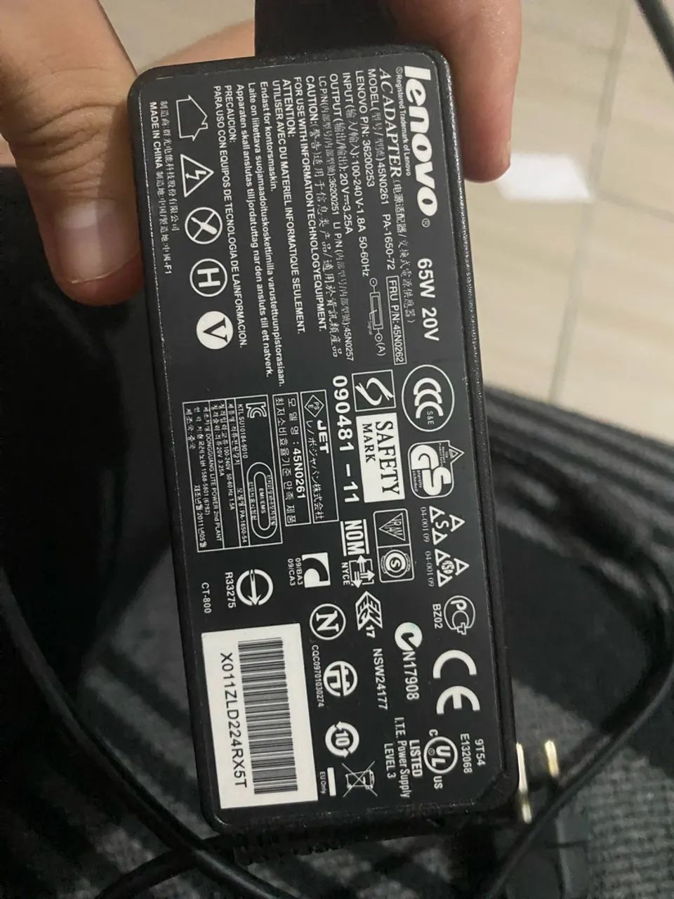 Carregador Lenovo retangular  - Foto 4