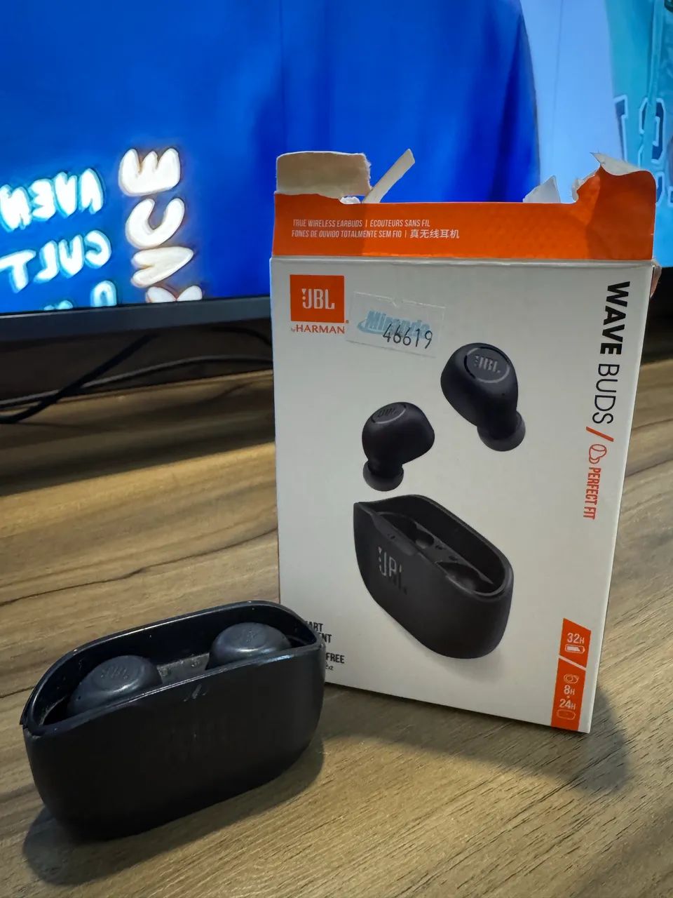 Fone de Ouvido JBL Wave Buda