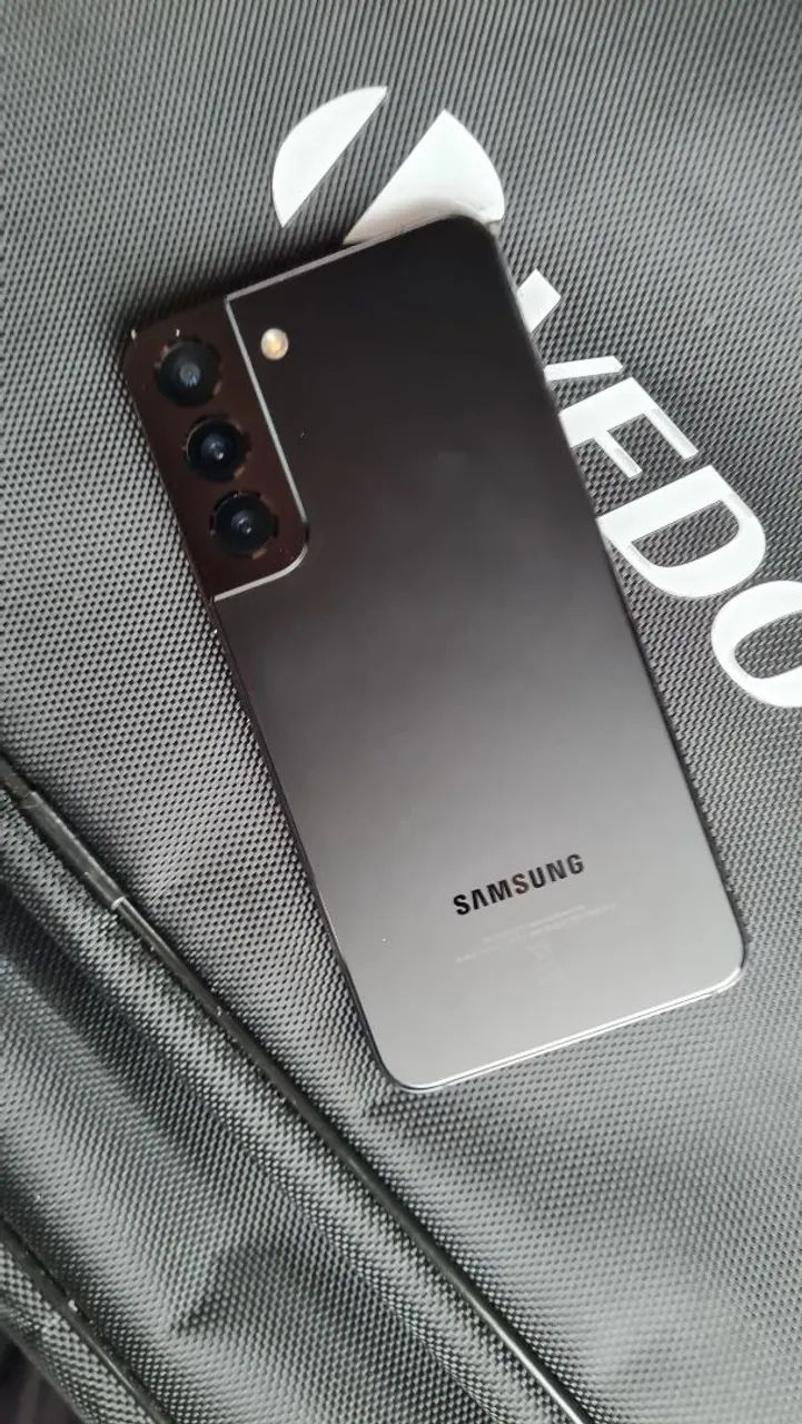 Samsung Galaxy S22 - SM 5901E - Foto 2