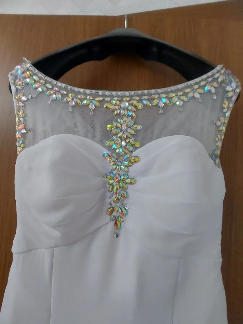 Vestido pedraria branco - Foto 2