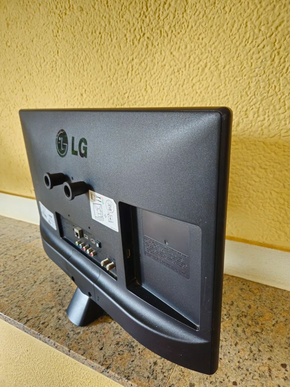 VENDO SMART TV LG 24 POLEGADAS  - Foto 4