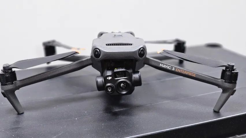 DJI Mavic 3 Enterprise - Foto 4