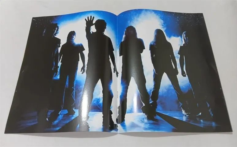 Iron Maiden - The Final Frontier - Edição Grega Com Revista - Foto 5